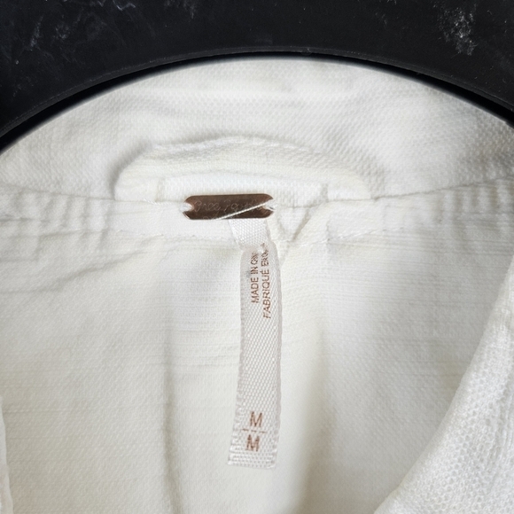 Free People OB407552 White Distressed Tennis Denim Jacket M Oversized Boho - Picture 5 of 9